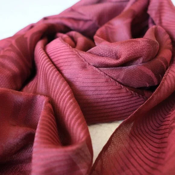 MISSONI Silk Wool Maroon Large Fringed Scarf - Picture 3 of 8